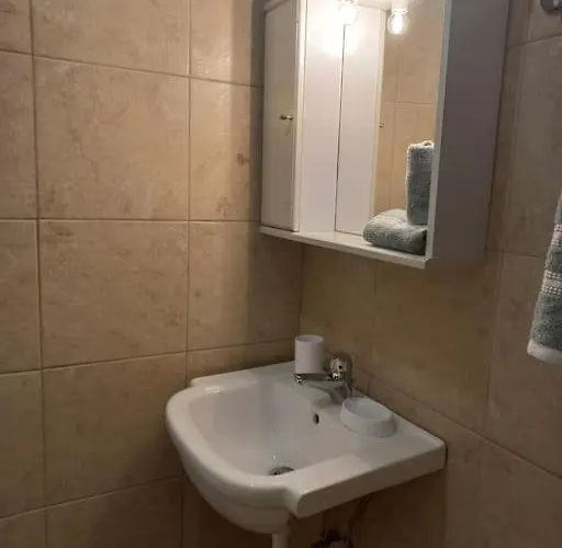 Sophie's Sunny Spot 2