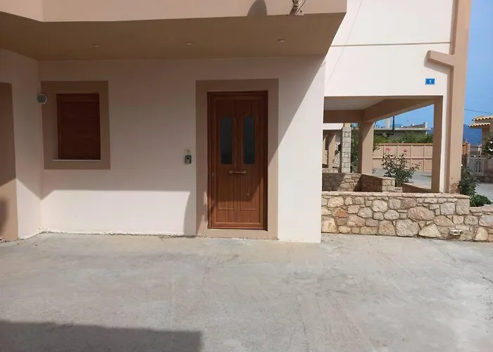 Sophie's Sunny Spot 2 *